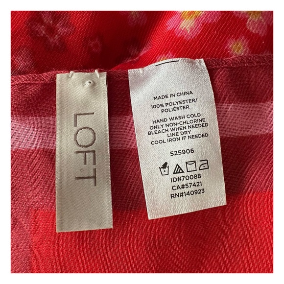 LOFT Red Floral Scarf 48”x48” Square Lightweight - Picture 5 of 5